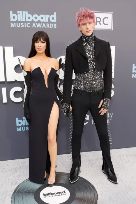 Megan Fox and Machine Gun Kelly; the best red carpet looks at the 2022 Billboard Music Awards