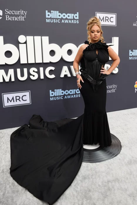 Latto ;the best red carpet looks at the 2022 Billboard Music Awards