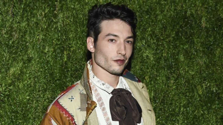 Cara del actor estadounidense Ezra Miller 