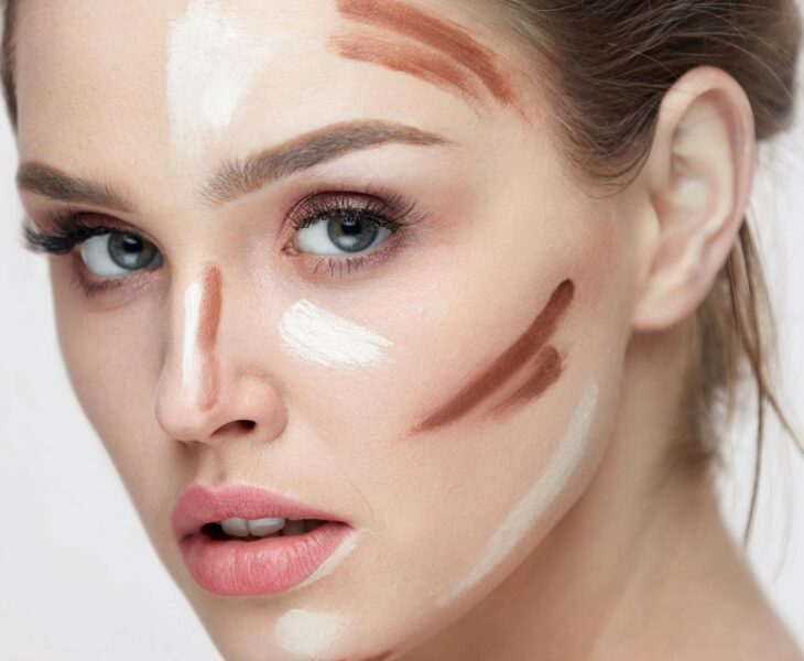 Contouring makeup