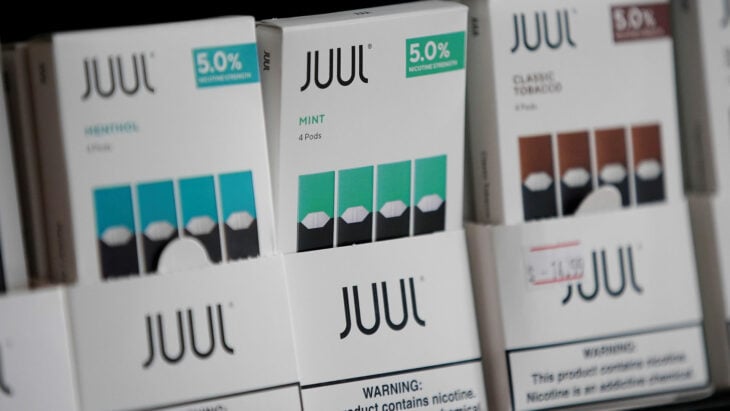 cajas de cigarros electrónicos Juul 