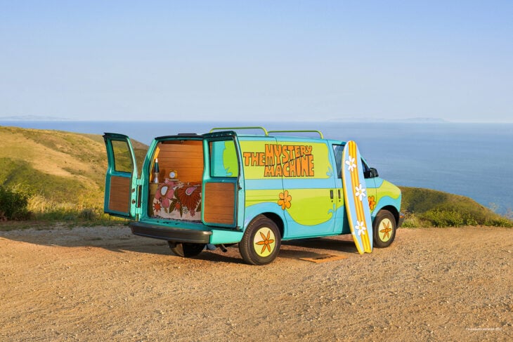 camioneta 'Máquina del misterio' de la película Scooby Doo 