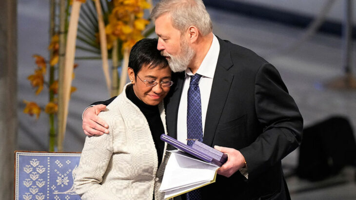 Dmitry Muratov y María Ressa