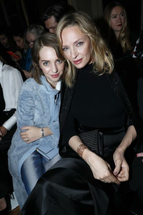 Foto de la acrtriz Uma Thurman a lado de su hija Maya Hawke 