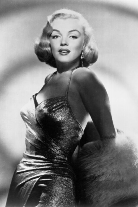 Monroe posing glamorous