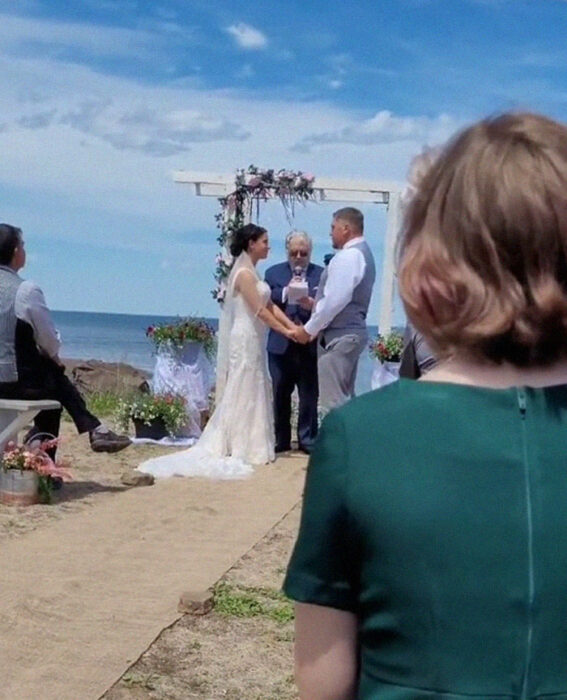 pareja en su boda