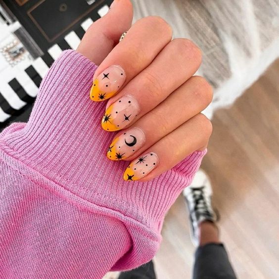 amarillo mostaza ;13 Ideas para darle un giro cool a tu clásica manicura francesa