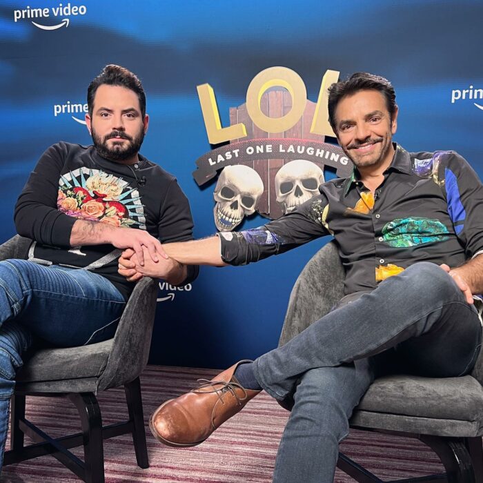 Foto de José Eduardo junto a su padre Eugenio Derbez 