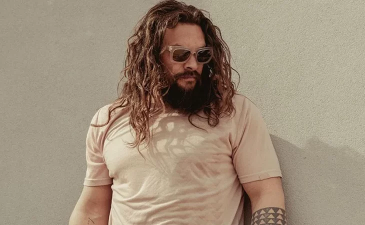 Jason Momoa sufrió un apartoso accidente automovilistico