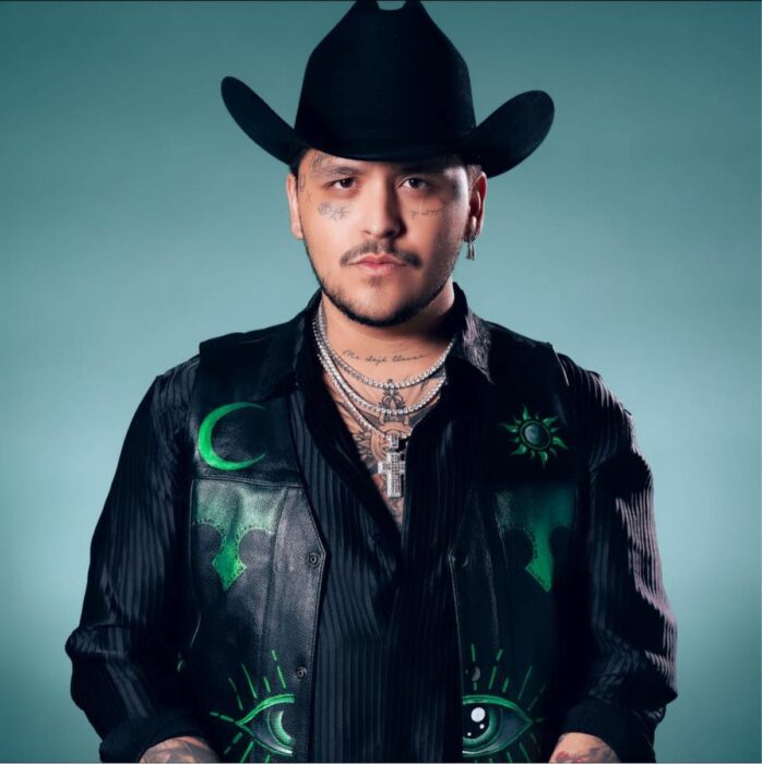 imagen del cantante Christian Nodal 