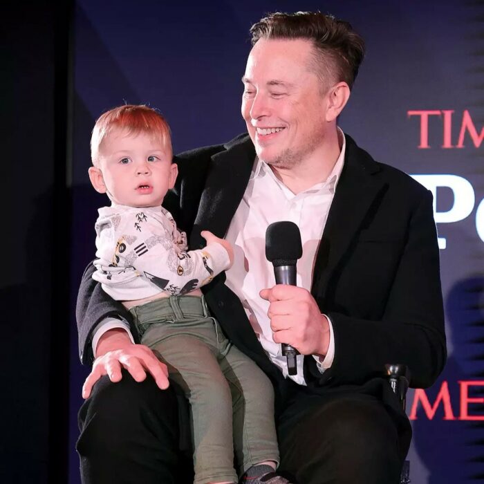 Elon Musk y su hijo X Æ A-12
