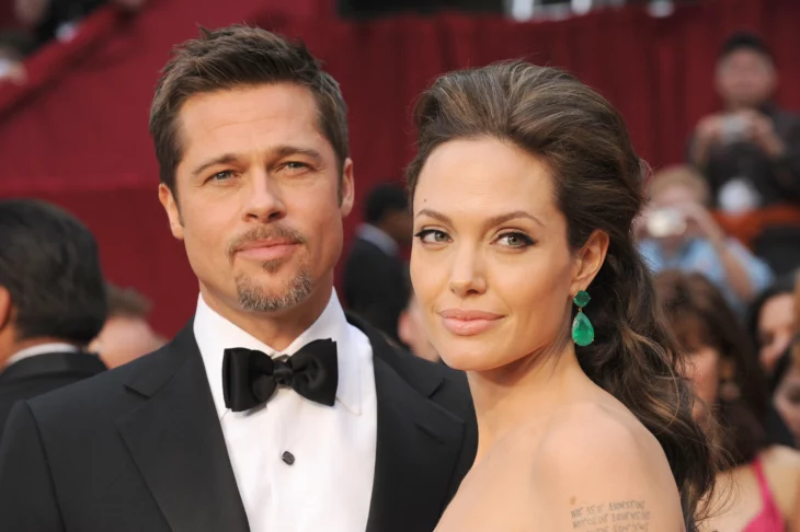 Filtran detalles de la pele entre Angelina Jolie y Brad Pitt en pleno vuelo; el FBI inició una investigación