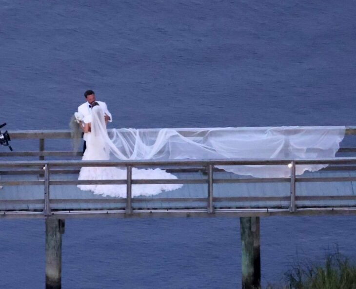 Jennifer Lopez y Ben Affleck volvieron a casarse en Georgia y frente al mar