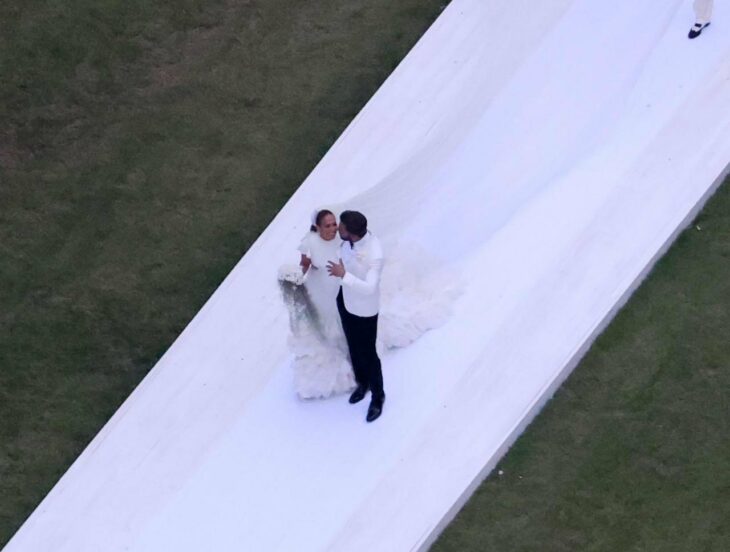 Jennifer Lopez y Ben Affleck volvieron a casarse en Georgia y frente al mar