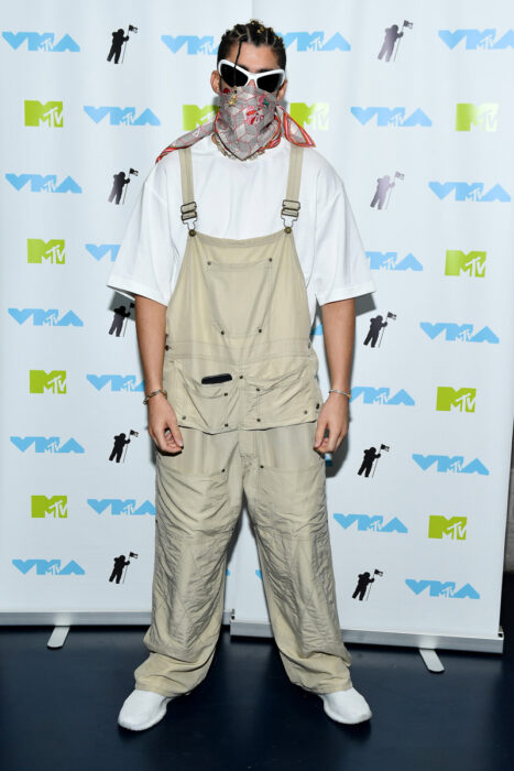 Bad Bunny; Los mejores looks de la alfombra roja de los MTV VMAs 2022