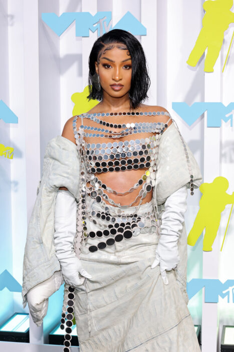 Shenseea;  The best red carpet looks from the 2022 MTV VMAs