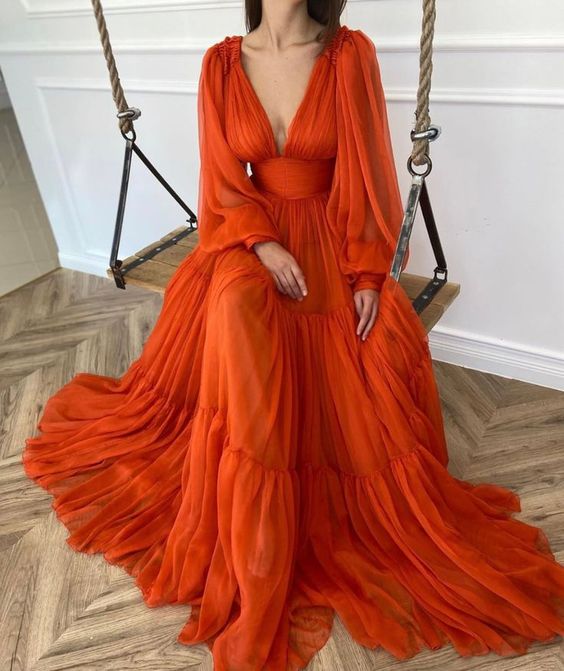 13 Vestidos naranjas que te convertirán en la reina de la fiesta
