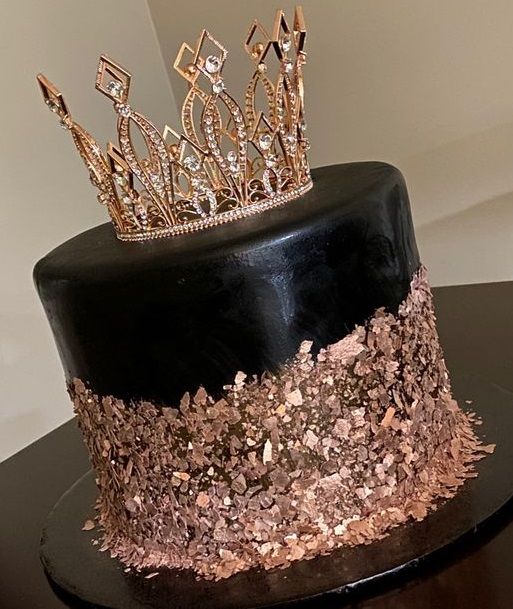 black cake with crown