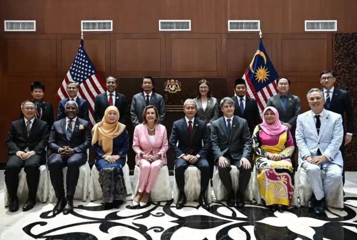 Nancy Pelosi en su visita a Taiwán