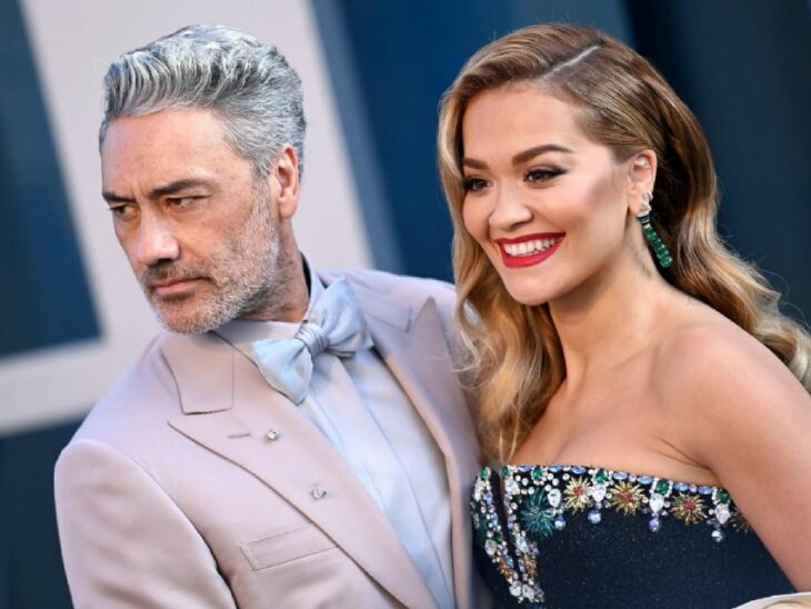 ¡Taika Waititi y Rita Ora se casaron en secreto!