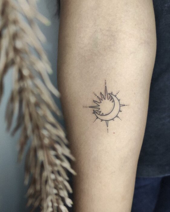 tatto eclipse