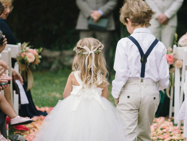 Mujer pone reglas para su boda y causa polémica