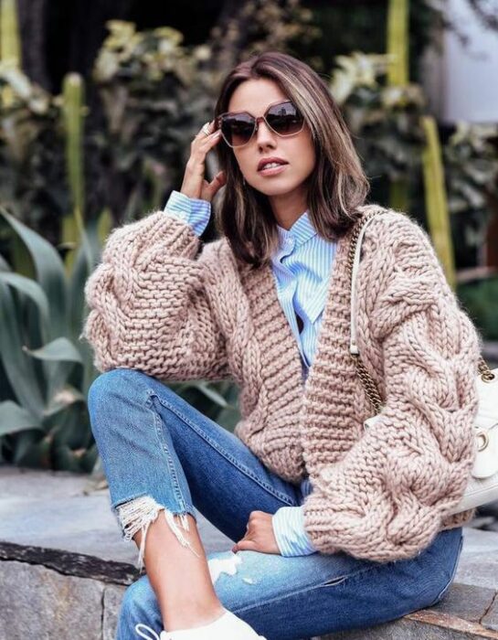 beige; 13 Chunky cardigans que merecen un espacio en tu armario