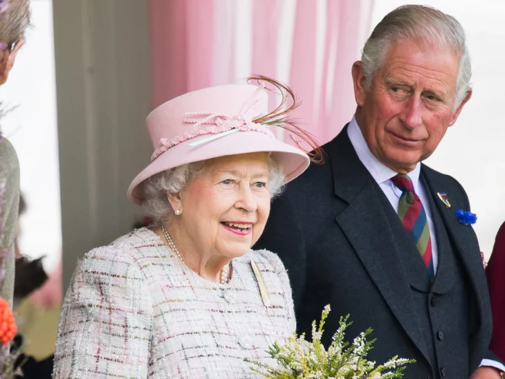 Carlos III, nuevo Rey de Reino Unido, emite un comunicado tras la muerte de su madre