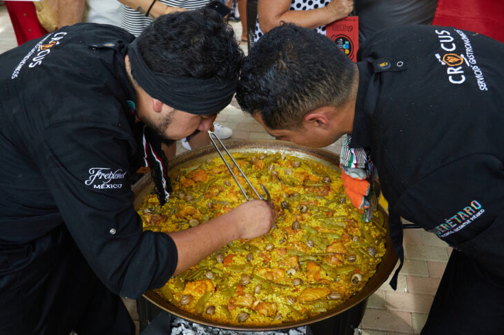 Mexicans won the award for the best paella in the world in Valencia, Spain 