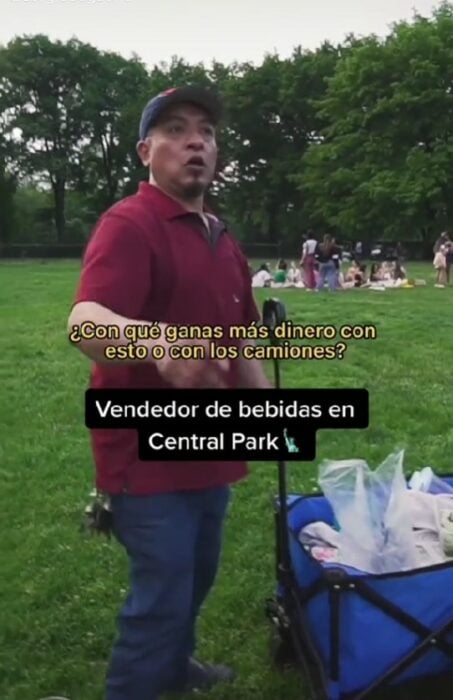hombre vende bebidas en el Central Park y gana hasta 100 mil dólares 