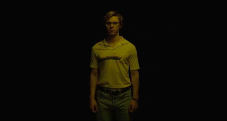 Photo of actor Evan Peters in his role as Jeffrey Dahmer 