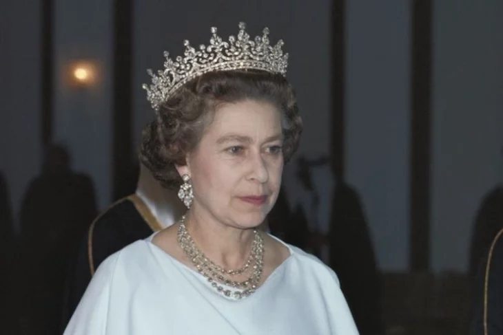 Elizabeth II