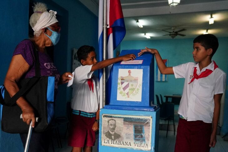 votantes cubanos