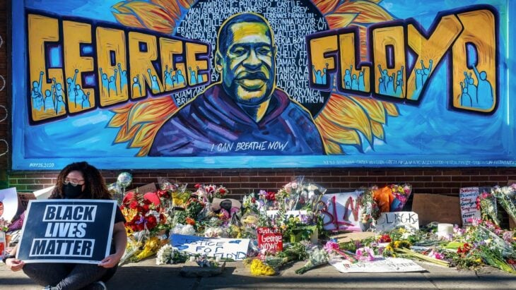 Familia de George Floyd podría demandar a Kanye West por falsas declaraciones sobre su muerte