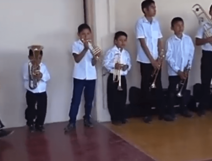 banda de música de niños