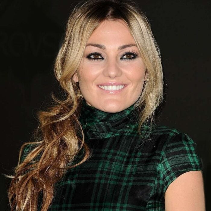 Amaia Montero in a green checkered dress