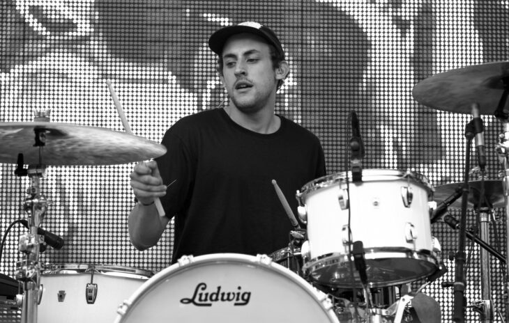 The Neighbourhood expulsa a su baterista, Brandon Fried, por acosar a la vocalista de The Marias