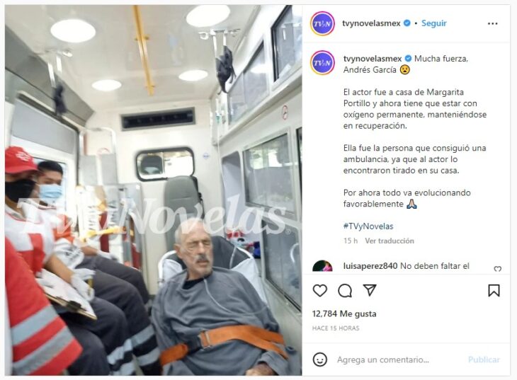 Andrés García dentro de una ambulancia