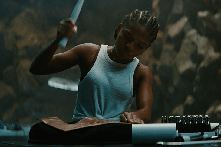 imagen de la actriz Dominique Thorne en su personaje de Riri Williams en Black Panther 2 