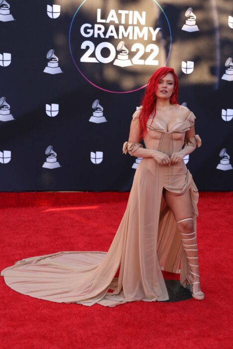 Karol G; Los mejores looks en la alfombra roja de los Latin Grammy 2022