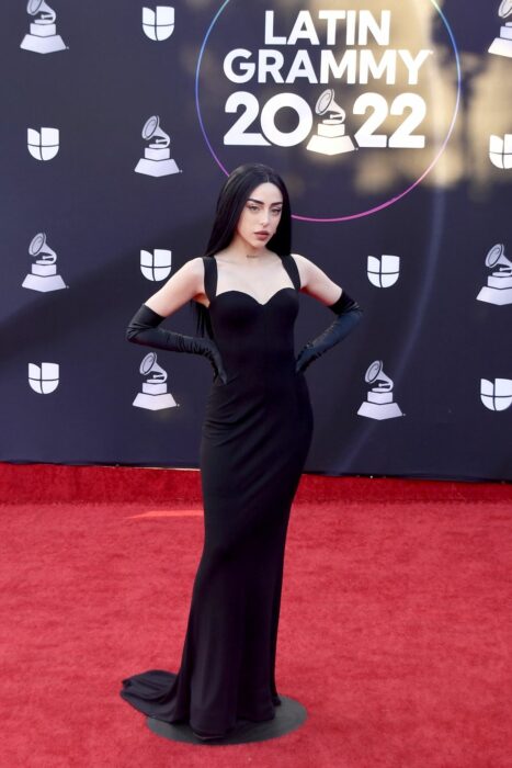 Nicki Nicole; Los mejores looks en la alfombra roja de los Latin Grammy 2022