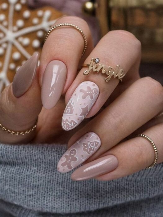 Manicura navideña con galletas de jengibre 