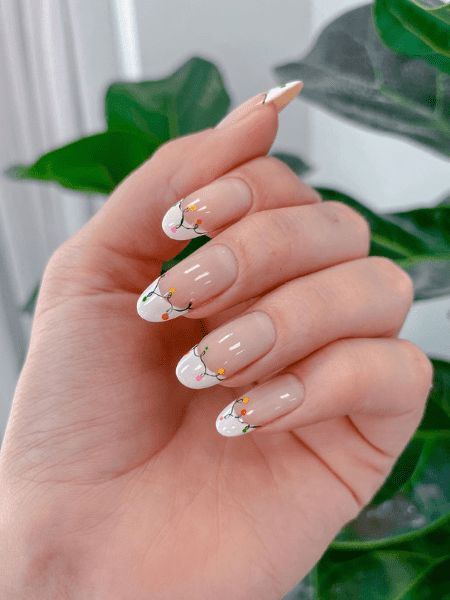 Manicura navideña con luces