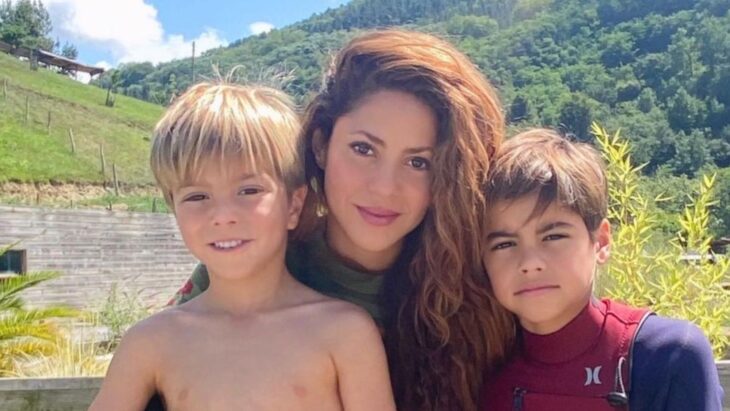 Piqué aceptó que Shakira y sus hijos se muden a Estados Unidos