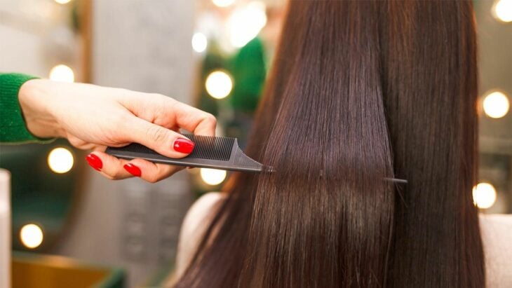 Los productos para alisar el cabello aumentan el riesgo de cáncer de endometrio