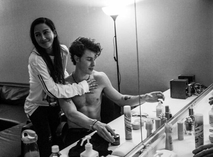 Shawn Mendes and Jocelyne Miranda in session