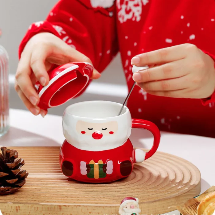 Taza Santa Claus; 16 Tazas navideñas perfectas para el intercambio de regalos