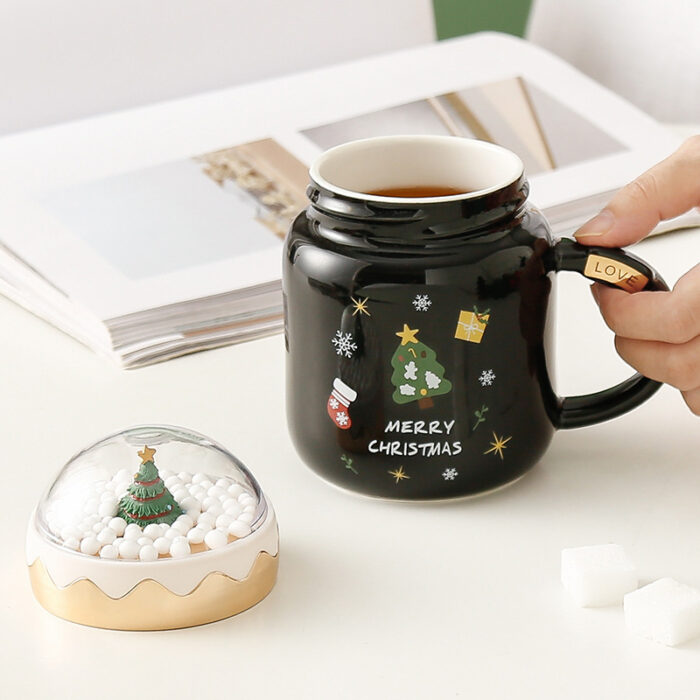 Taza copos de nieve; 16 Tazas navideñas perfectas para el intercambio de regalos