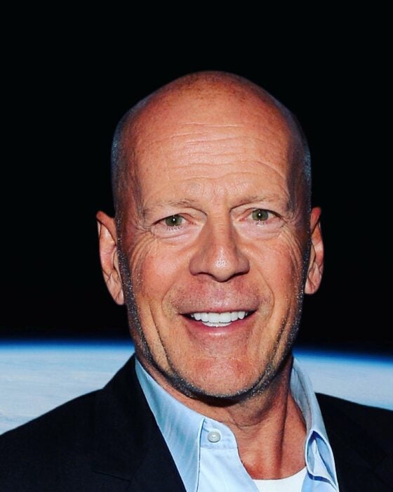 Bruce Willis de traje 