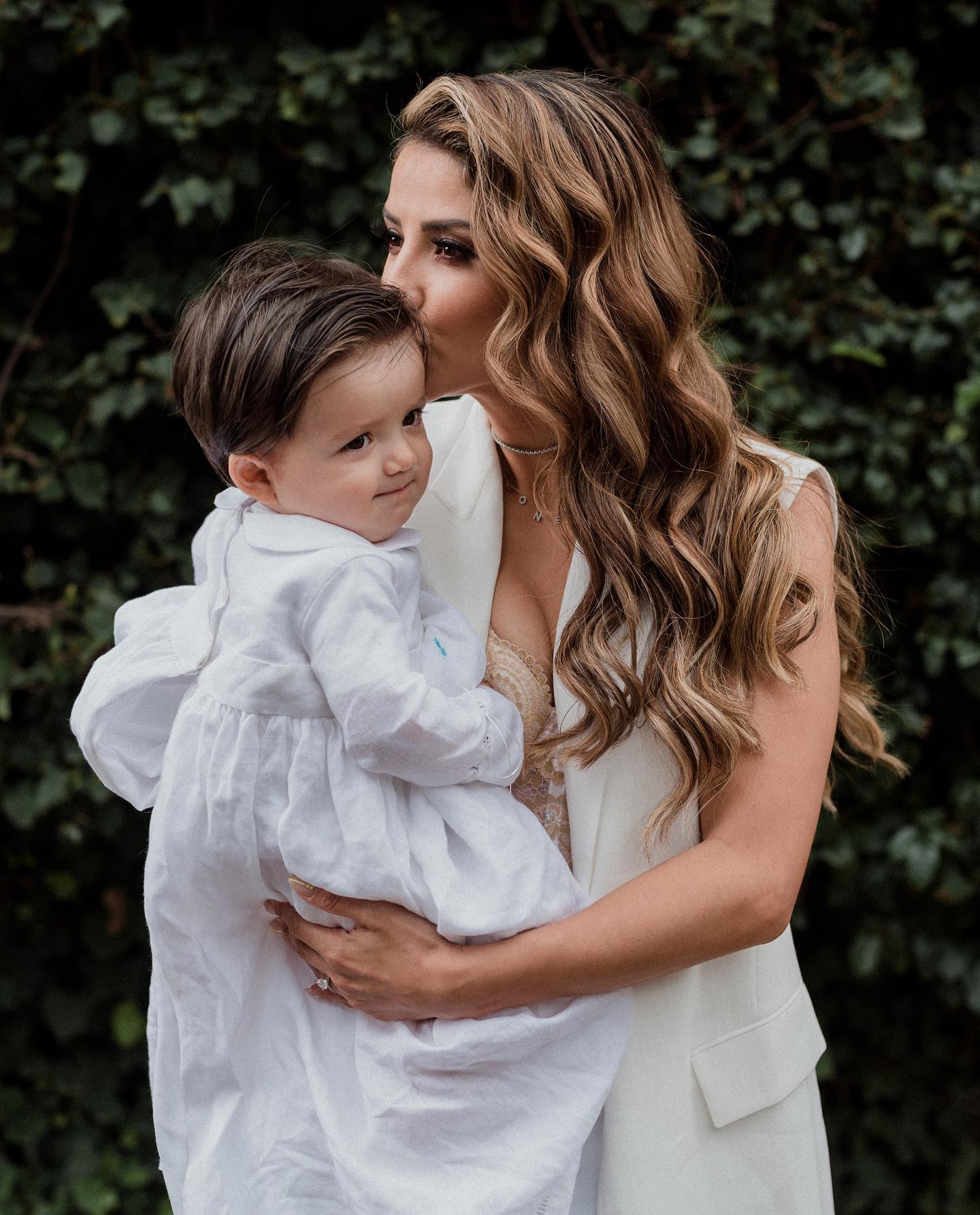 Christian Estrada se intentó robar documentos importantes